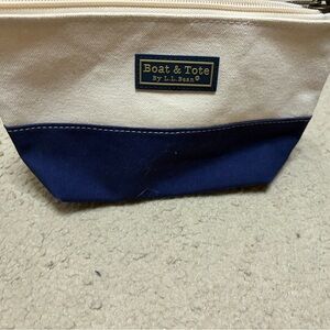 L.L. Bean Boat & Tote pouch